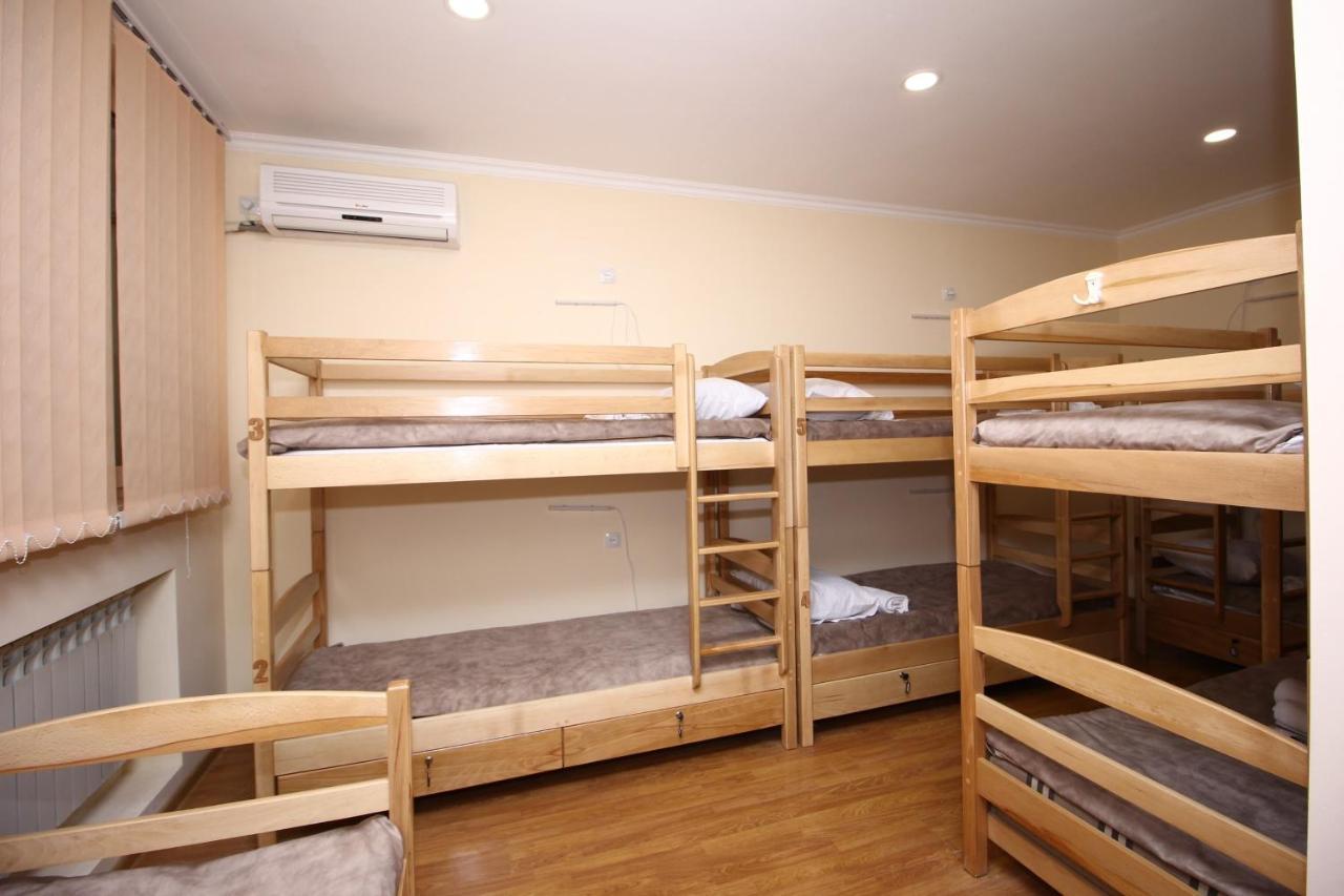 A&X Hostel&tours Erévan Extérieur photo
