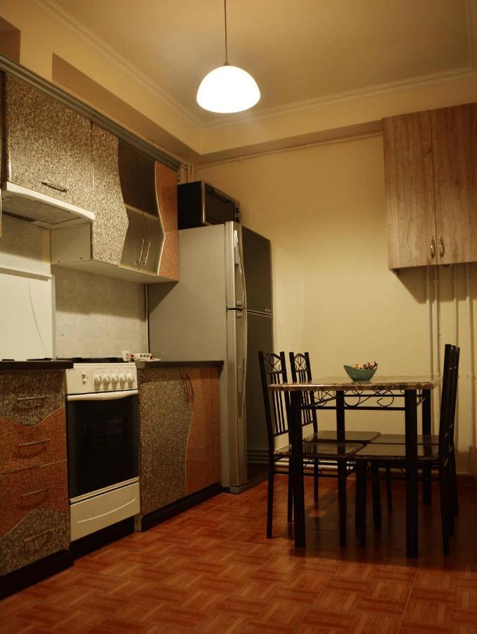 A&X Hostel&tours Erévan Extérieur photo